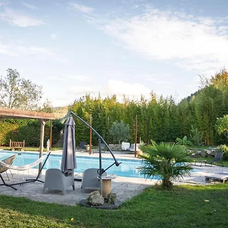 Апартаменты La Metairie Du Chateau, Elie
