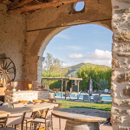 La Metairie Du Chateau, Elie * Aussillon